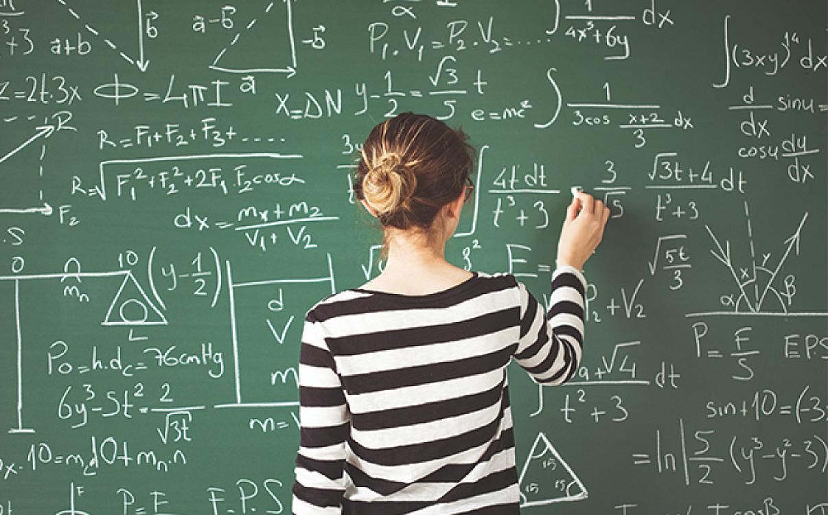 Təhsilin görünməyən böhranı:  müəllim nüfuzu niyə gözdən salınır? 