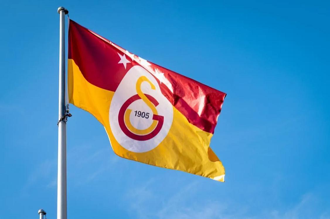 "Qalatasaray" 50 milyonluq futbolçu ilə 