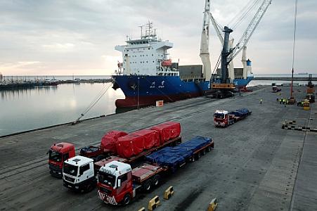 Gürcüstanın xarici ticarəti mənfi saldoda