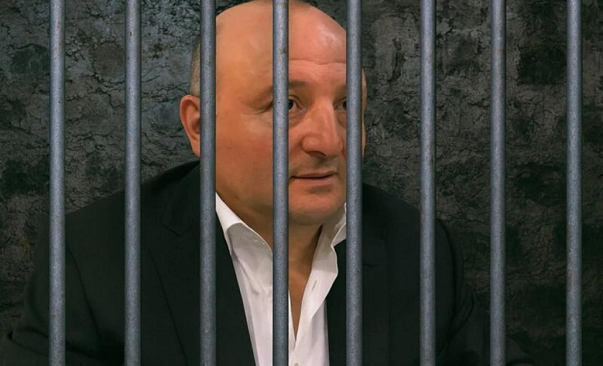 Həbsdə olan erməni mer