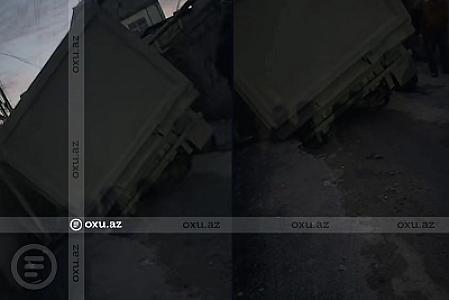 Xırdalanda YOL ÇÖKDÜ: 