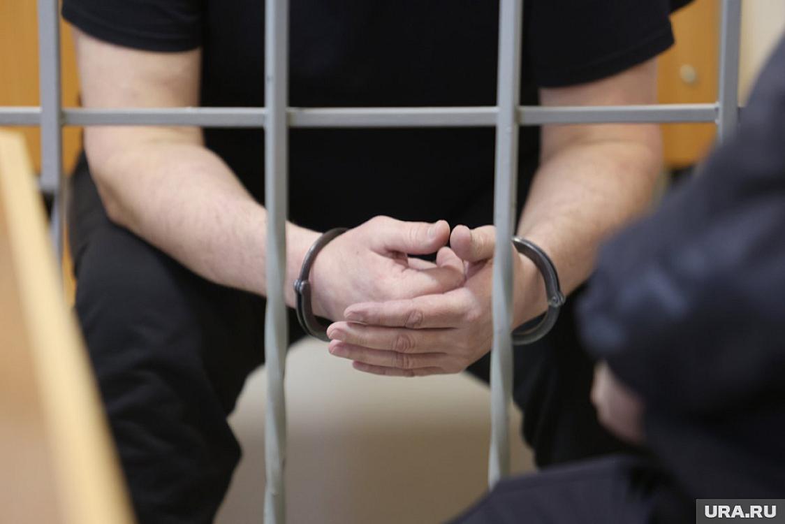 Ehtiyatsızlıqdan sevgilisini 