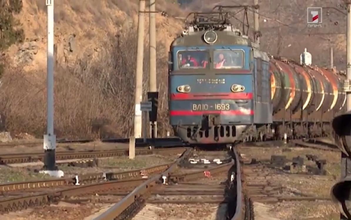 “Sülh indi realdır” yazıb həmin qatarın görüntülərini paylaşdı - 