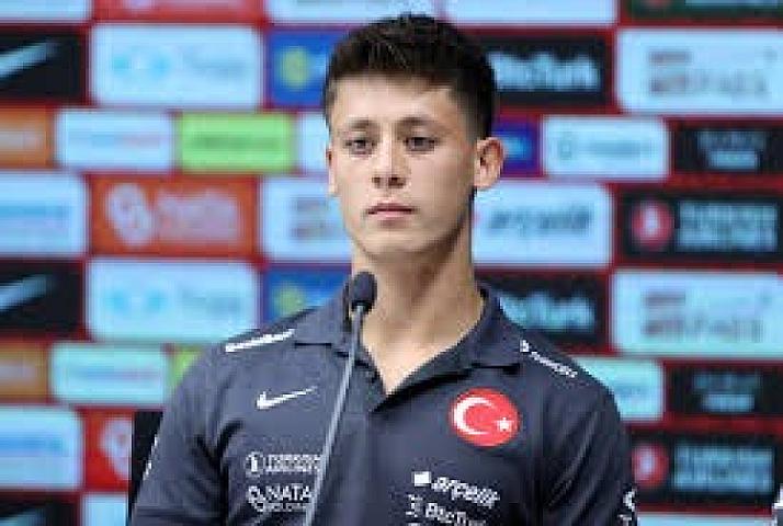 Arda Gülerdən evsizlərə 20 milyon dollarlıq 