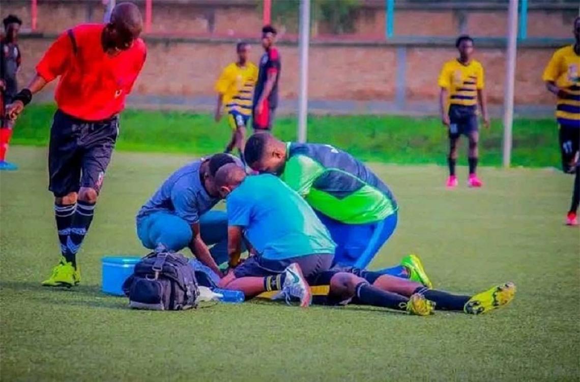 The football player died during the game