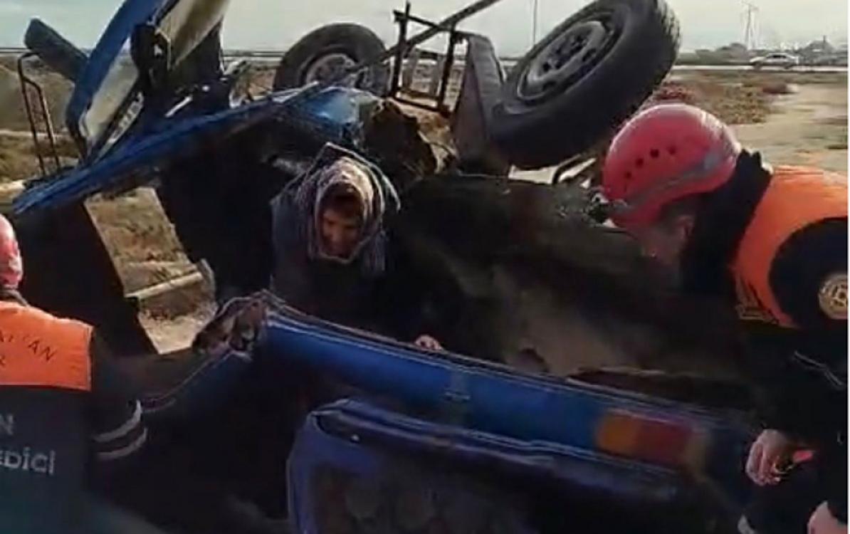 Bakıda sərnişin avtobusu ağır qəza etdi - 