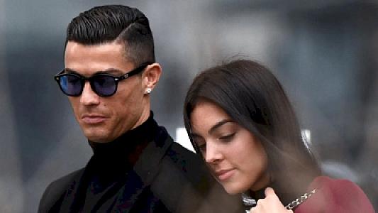 Ronaldo Corcinaya milyonluq sürpriz etdi - 