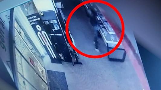 Bakıda mağazadan telefon oğurlayan qadının 