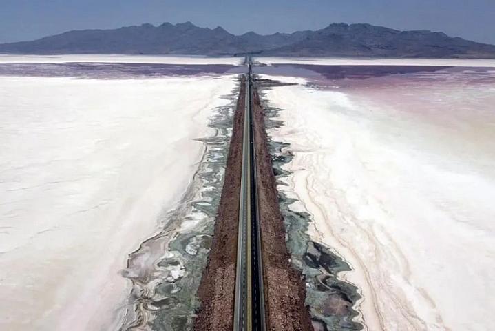 Urmiya gölündəki duz fırtınalarının qonşu ölkələrin ekologiyasına mümkün təsiri açıqlanıb