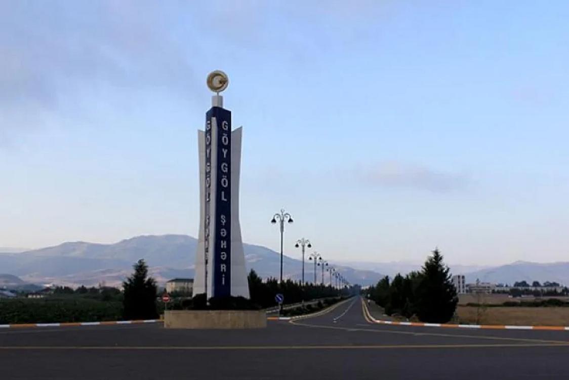 Göygöldə güclü qar səbəbindən hərəkət ÇƏTİNLƏŞDİ