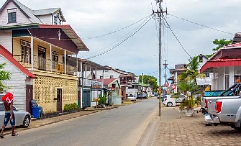 Horror in Suriname: father stabbed his children and neighbors — at least 9 dead