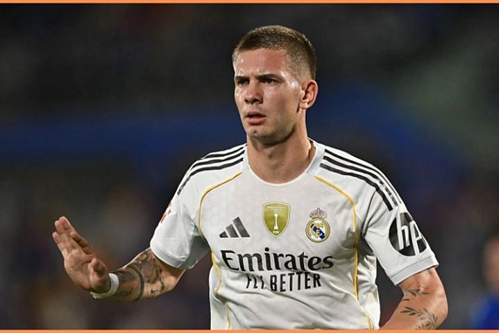 "Real" yarımmüdafiəçisini qış fasiləsində 