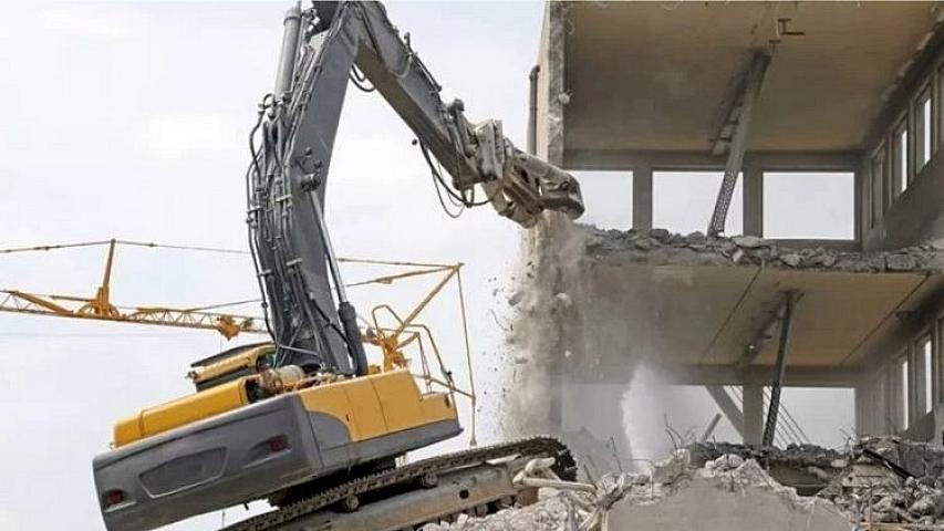 Başçısız qalan Nəsimi rayonunda "vandal söküntü" terroru