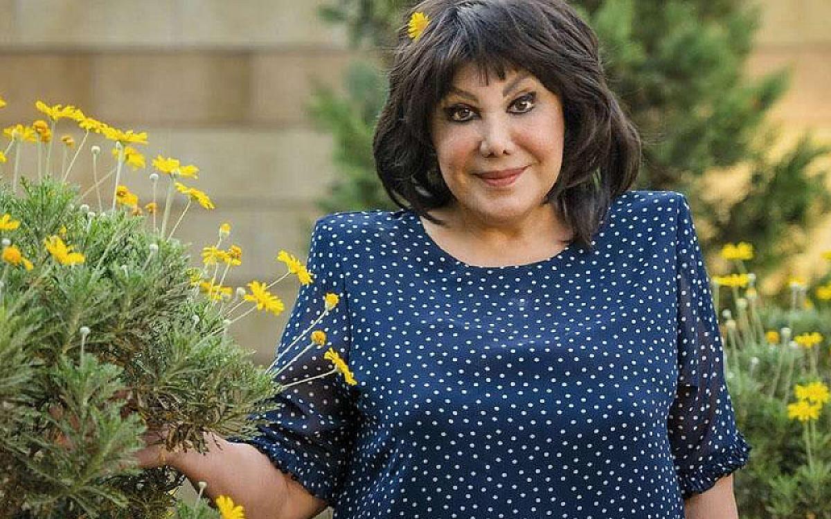 "Xoşbəxt sənətkar deyiləm" - Flora Kərimova