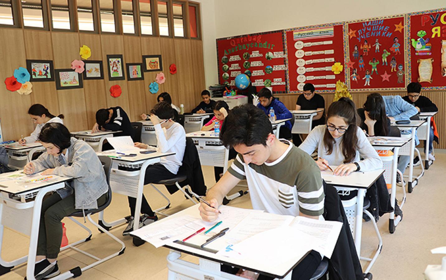 Lisey və gimnaziyalarda II mərhələ seçimlərinə 