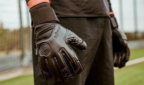 Dünyanın ən bahalı qapıçısı...