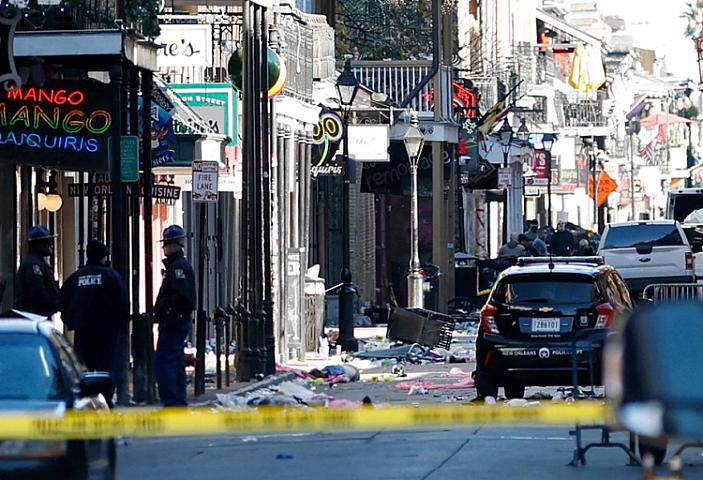 Fransada Yeni il gecəsi 1000-dən çox avtomobil yandırılıb