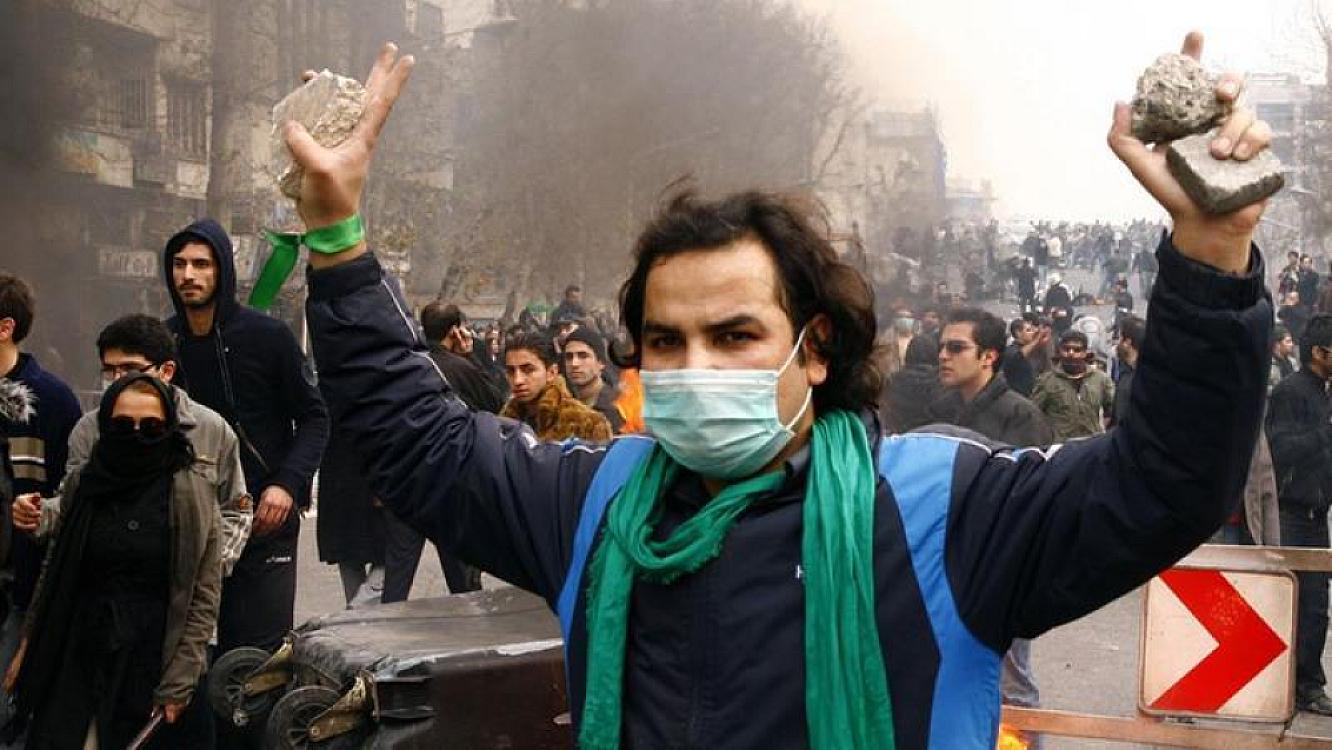 İranda etirazlar: 16 nəfər öldü, 582 etirazçı