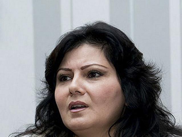 “Anamın qoxusunu onun ətirindən duyuram”