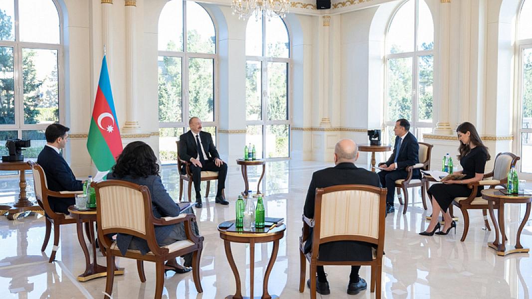 bfeae821fe70d84ce01970c529d9254b_Untitled-1