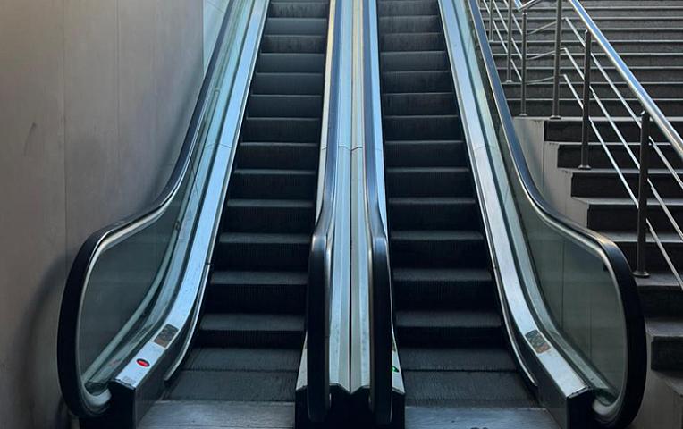 Qış parkındakı bütün eskalatorlar işə salındı - 