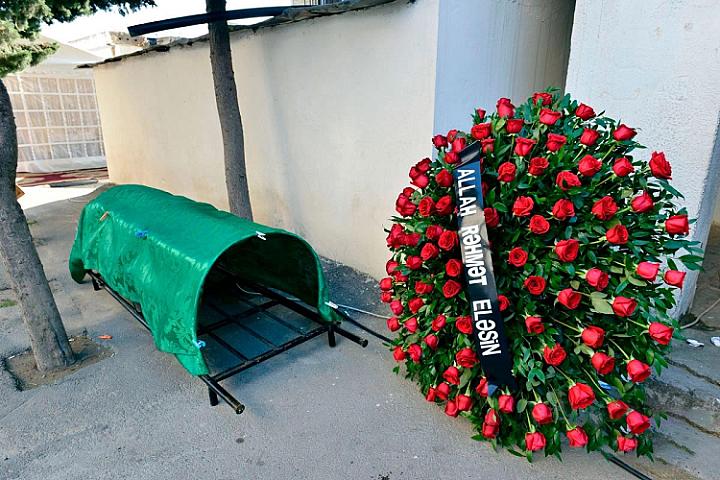 Azərbaycanda professor 