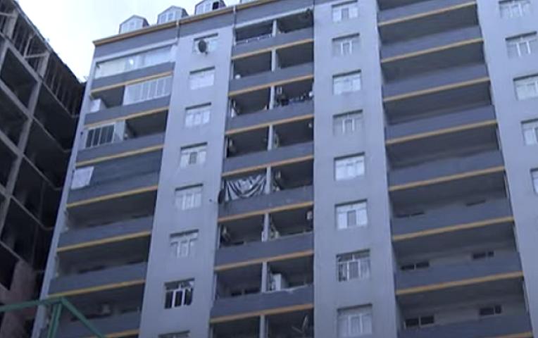 Xırdalanda 12-ci mərtəbədən yıxılan 