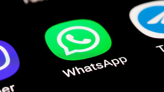 Toyda oğurladığı telefonla "WhatsApp"da dələduzluq edən şəxs