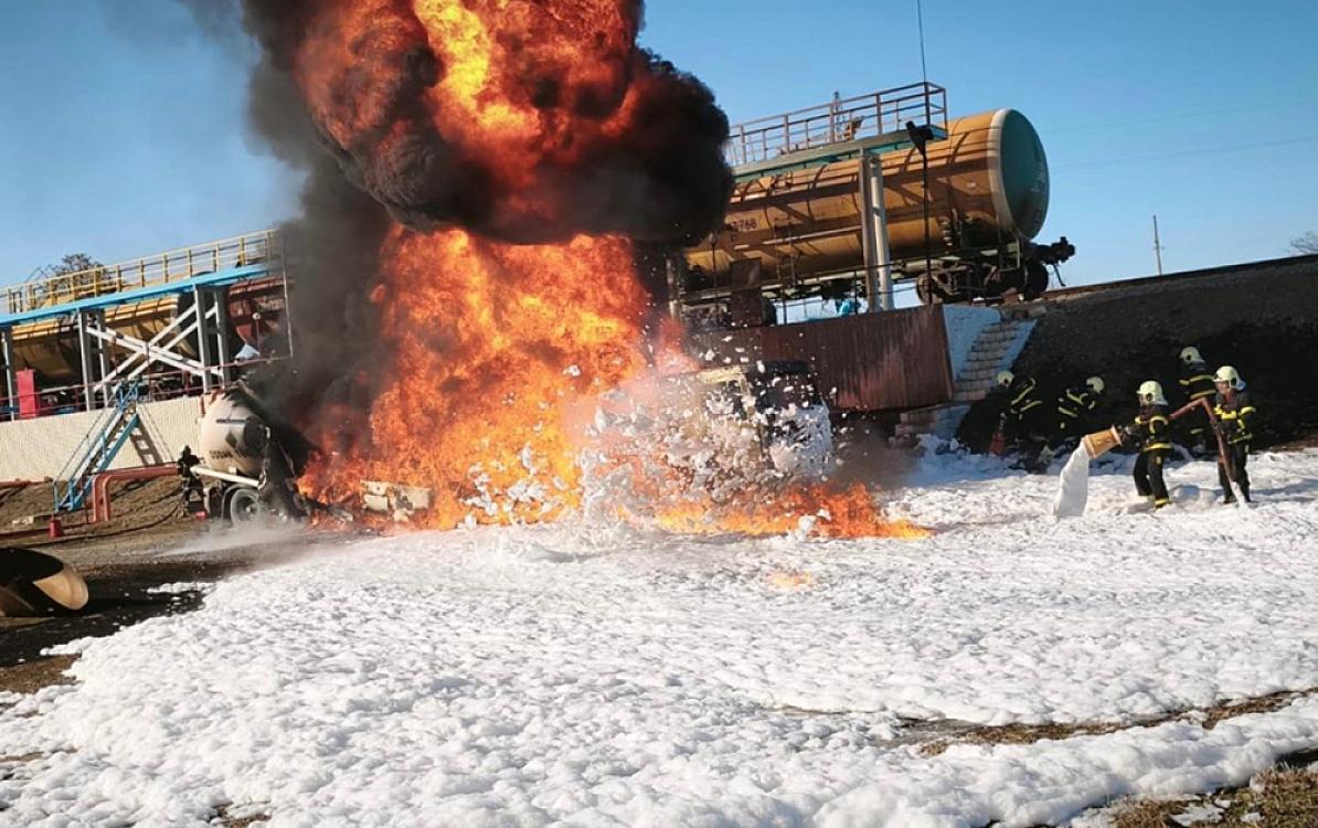 The person who died in the explosion was a SOCAR employee -