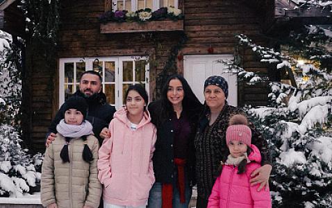 Leyla Əliyeva qızı ilə “Kənd həyatı”nın çəkilişində - Video+Fotolar