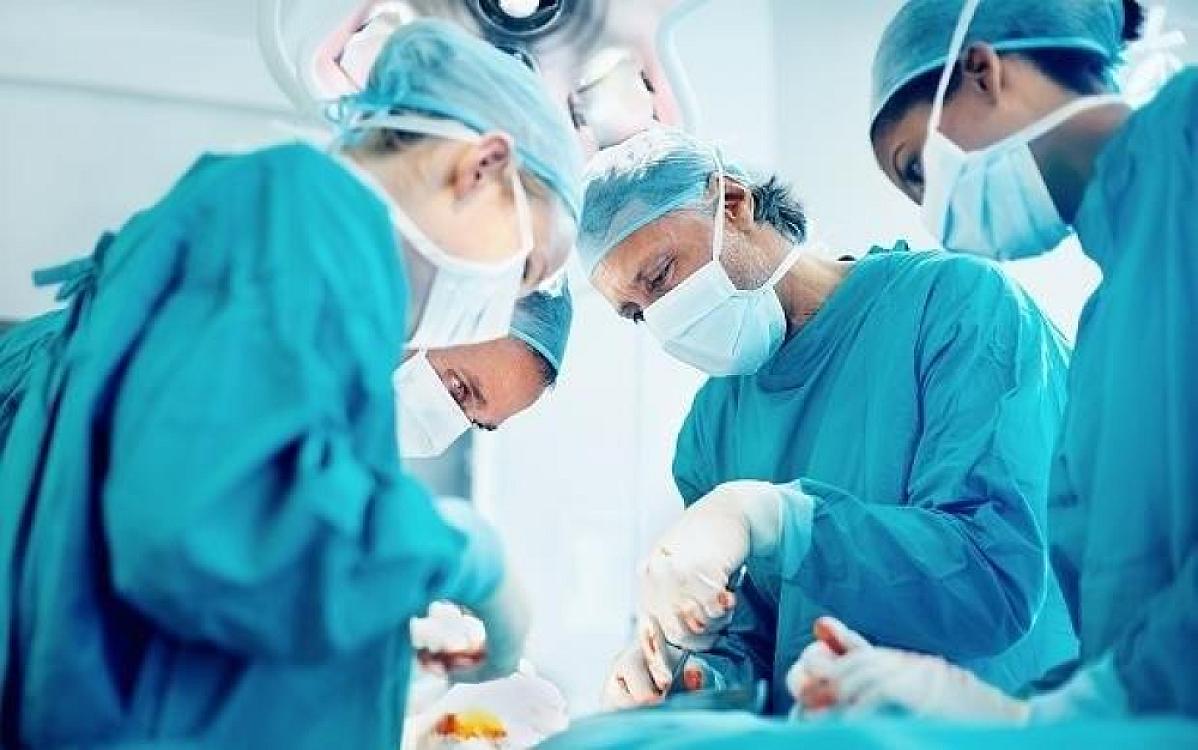 34 yaşlı kişi əməliyyat zamanı öldü