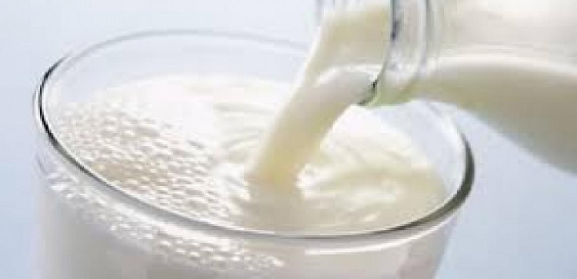 Is milk beneficial for stomach pain? -