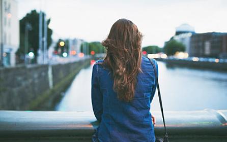 50 yaşdan yuxarı qadınlara 