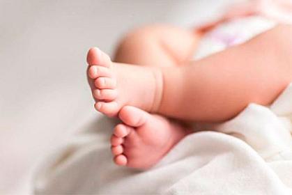 Şəkidə 1 yaşlı körpə 