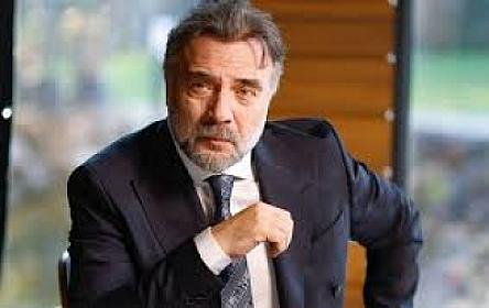  Oktay Kaynarcanın ölkədən çıxışına 