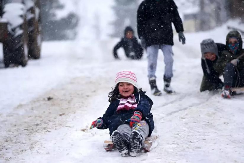 The neighboring country was hit by frost - Schools closed
