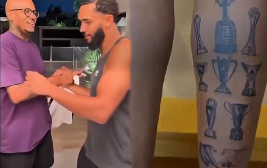 “Qarabağ”la qazandığı kubokları 