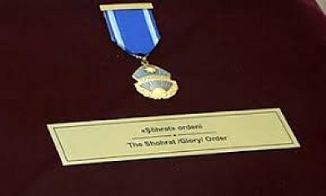 Nadejda Vasilyevna İsmayılova "Şöhrət" ordeni ilə