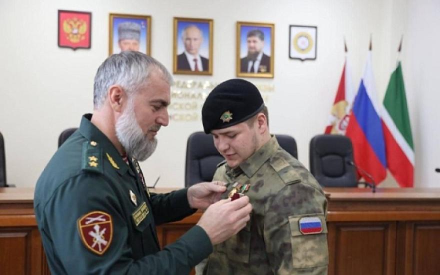 Ramzan Kadırovun oğlu medalla 