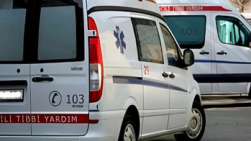 Bakıda qəfil halı pisləşən gənc qız yolda 