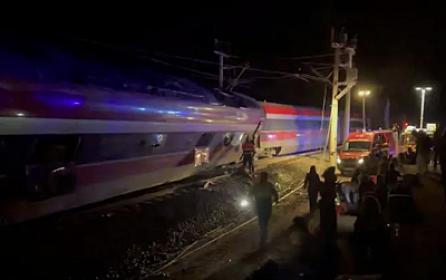 İspaniyada iki qatar toqquşdu - 