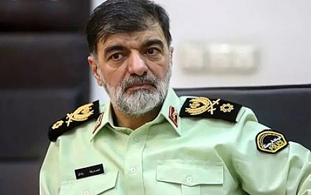 Etirazçılara polisə təslim olmağı 