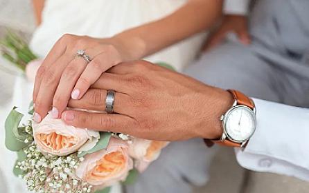 “Seçilsəm, sizi evləndirəcəyəm”