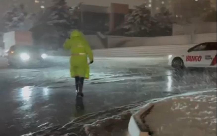 Polis gücləndirilmiş rejimdə xidmətini davam etdirir -