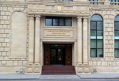 Bakıda iki nəfər prokurorluqdan xaric edilib, bir nəfər vəzifədən azad olunub