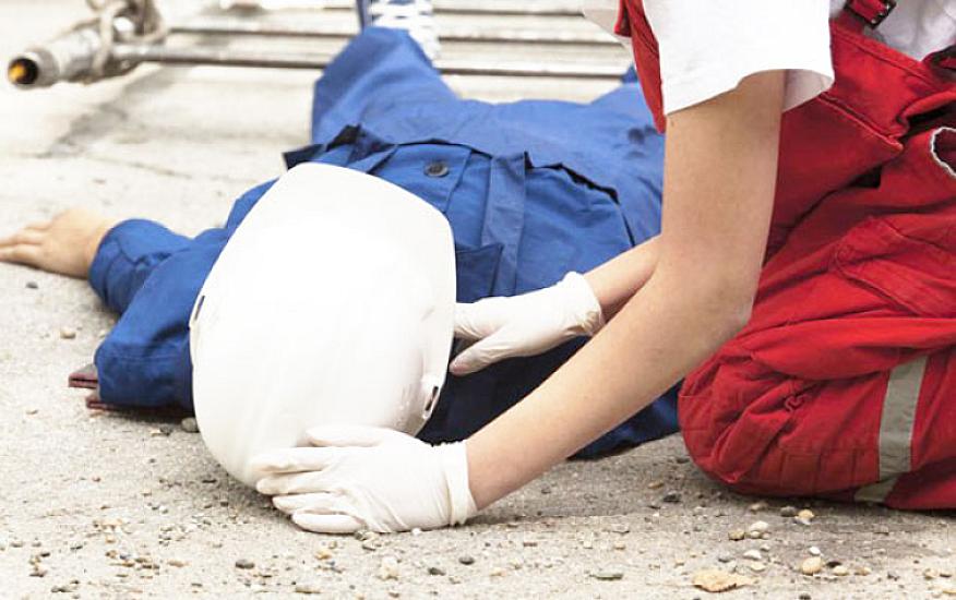 65 yaşlı fəhlənin başına yük düşdü, 