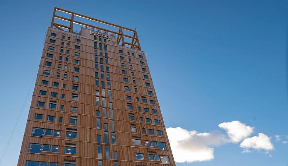 Yenilik: taxta binaların tikintisinə icazə verildi