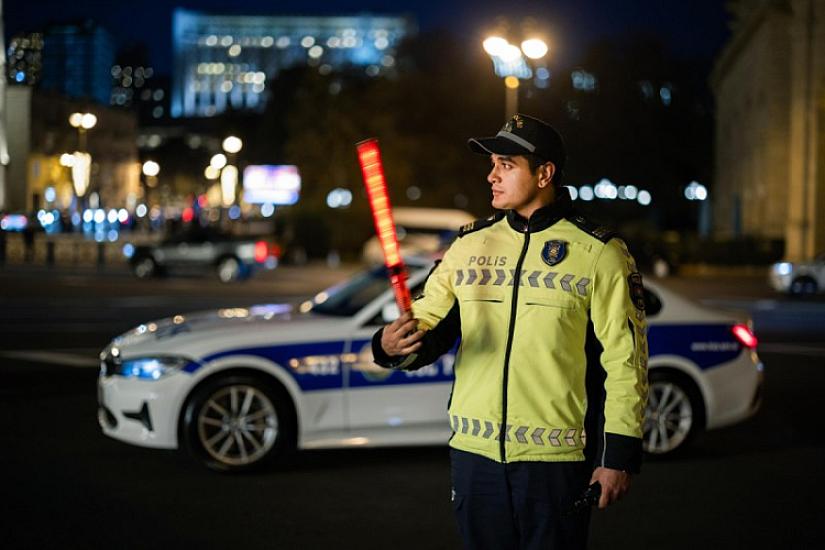 Piyadaya yol verməyən sürücü saxlanıldı - 