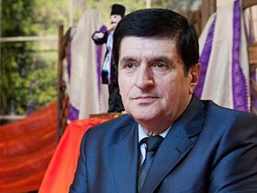 Baloğlan Əşrəfovun nəvəsi ilk dəfə EFİRDƏ: məşhur müğənni 