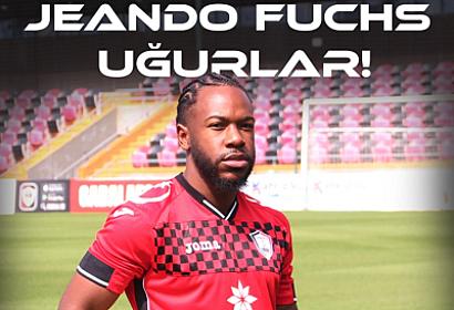 "Qəbələ" kamerunlu futbolçusu ilə